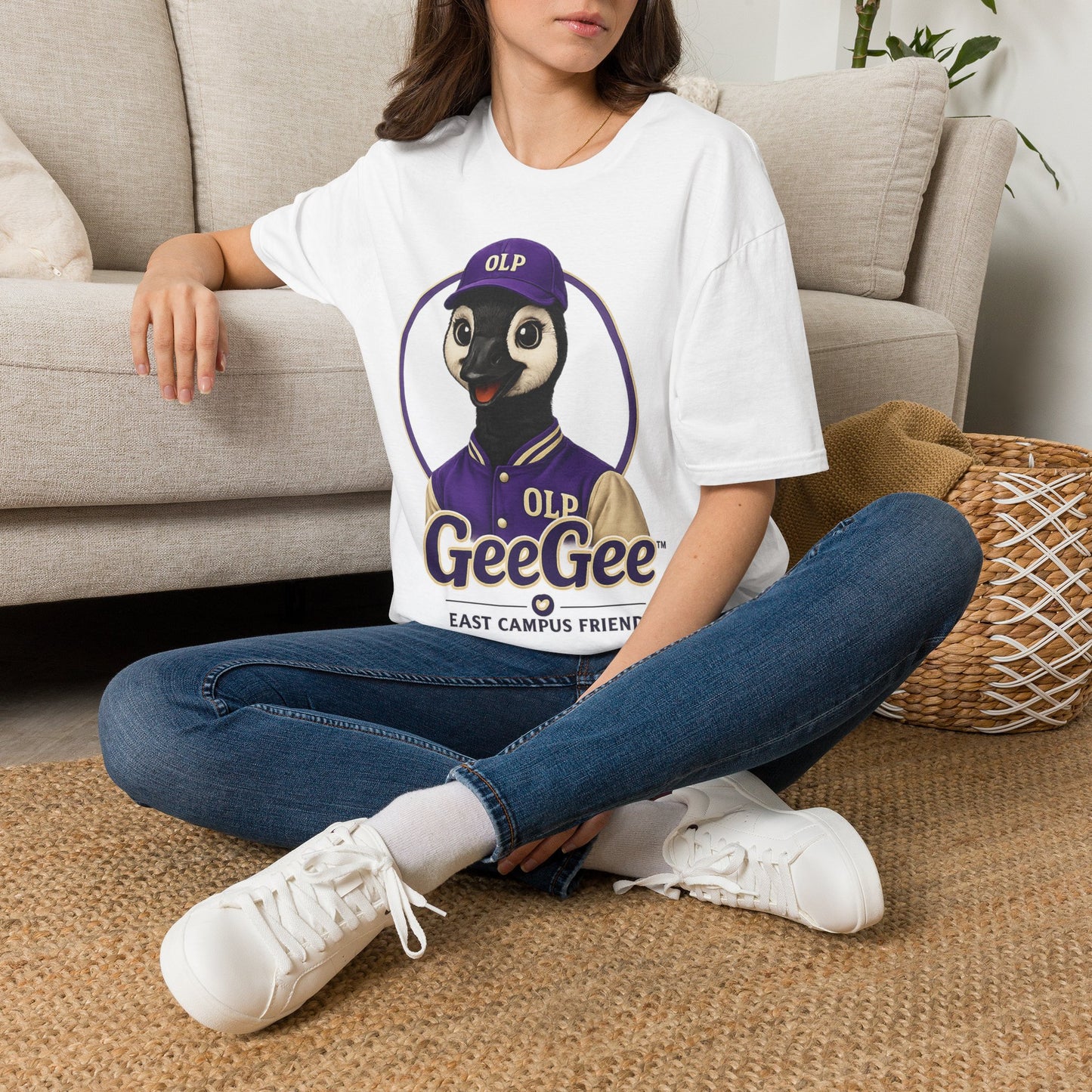 GeeGee™ | East Campus Friend T-Shirt