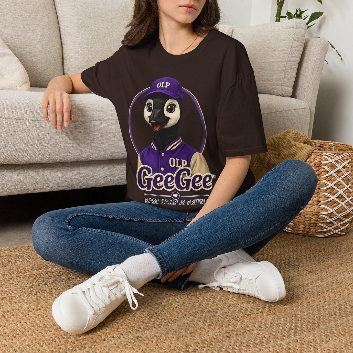 GeeGee™ | East Campus Friend T-Shirt